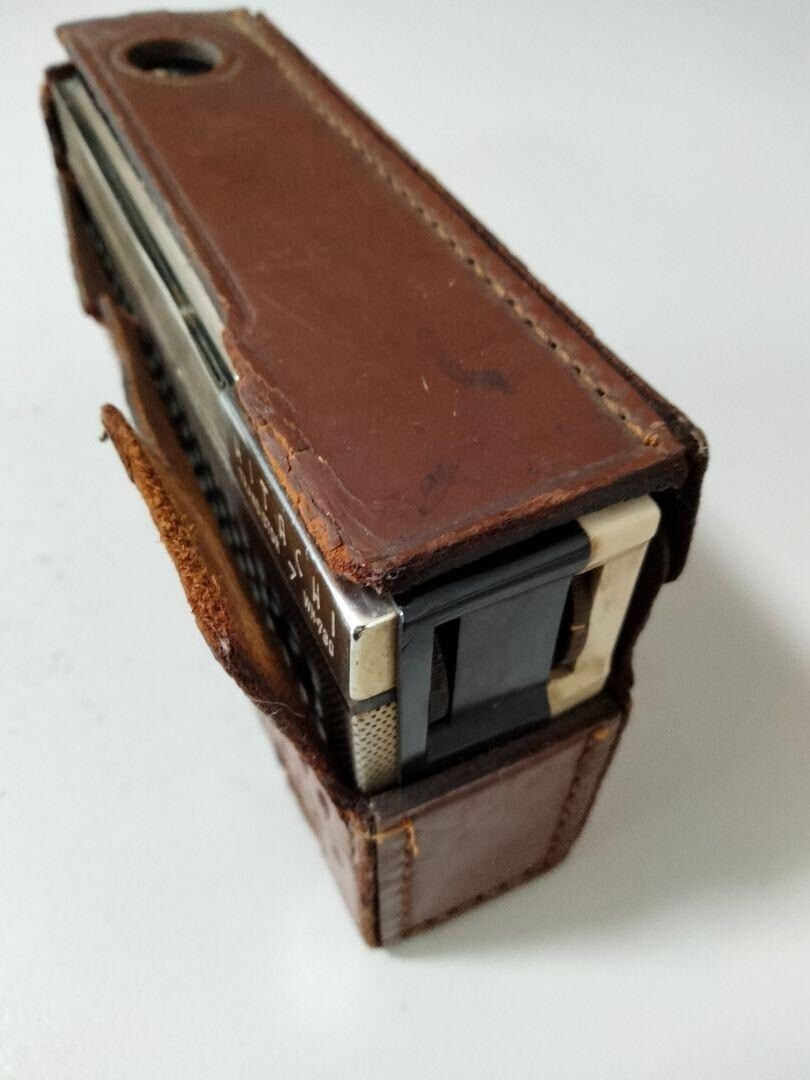 希少 HITACHI トランジスタラジオ WH-730 HITACHI WH-730 Transistor Radio SW/BC Receiver w/Cover