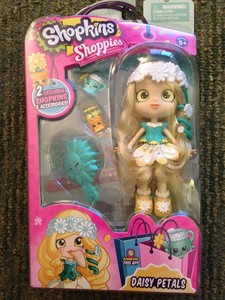 lucy smoothie shoppie doll