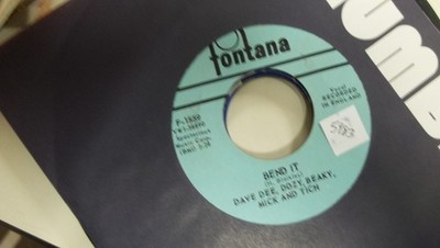 Dave Dee, Dozy, Beaky, Mick And Tich   Bend It   Vinyl 7'' 45RPM 736