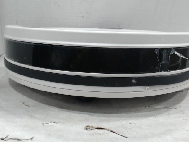 UsedLikeNew - Shark Ion Robot Vacuum, White - Image 3 of 4