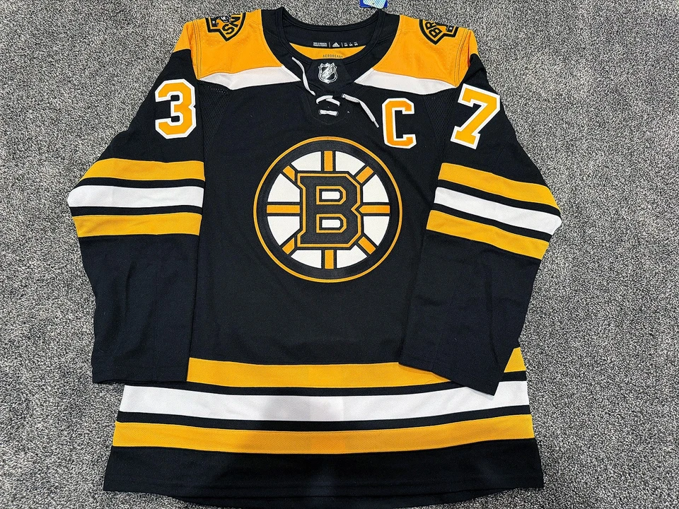 Camiseta autografiada firmada por Patrice Bergeron Boston Bruins con certificado de autenticidad AJ Sports 50 Foto 3 de 4