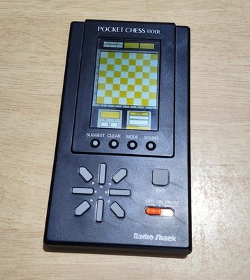 RadioShack VTG Pocket Chess 1100L - 1993 Vintage Handheld Chess Computer - Works