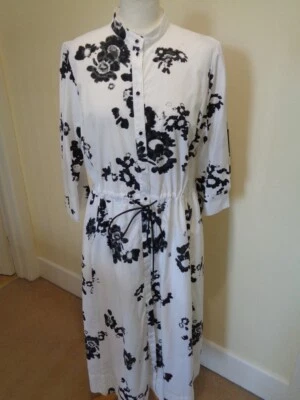 MARC CAIN WHITE AND BLACK FLORAL PRINT BUTTON FRONT MIDI DRESS WITH POCKETS - 14 - Image 1 of 4