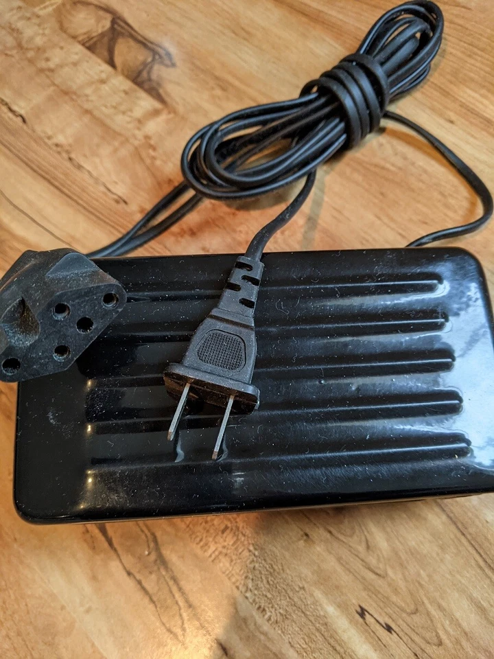 FOOT CONTROL PEDAL for Baby Lock, Europro, Riccar, Singer, White - Image 2 of 3