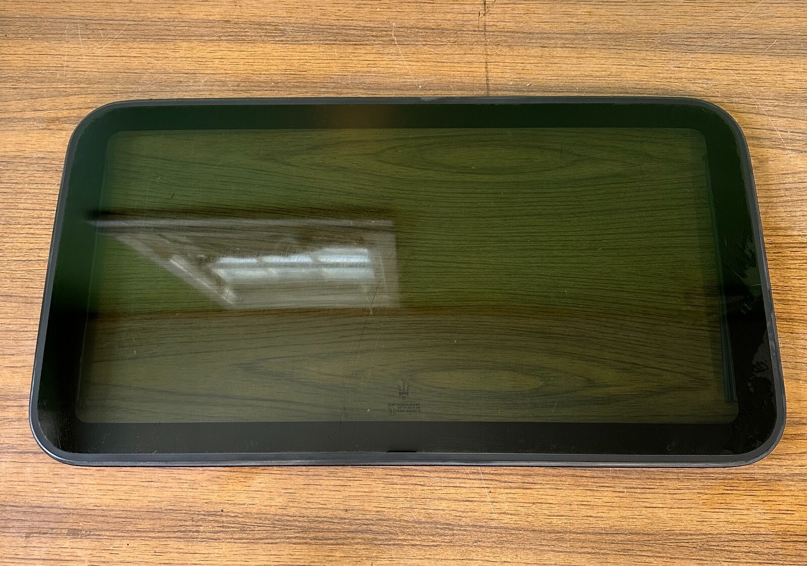 2003-2013 Maserati Quattroporte Sunroof Sun / Moon Roof Glass OEM