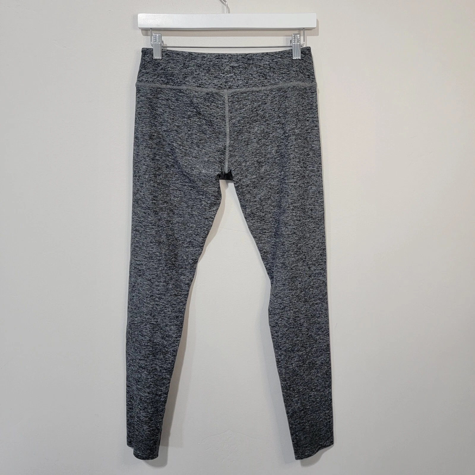 beyond-yoga athletic gym training dance yoga leggings