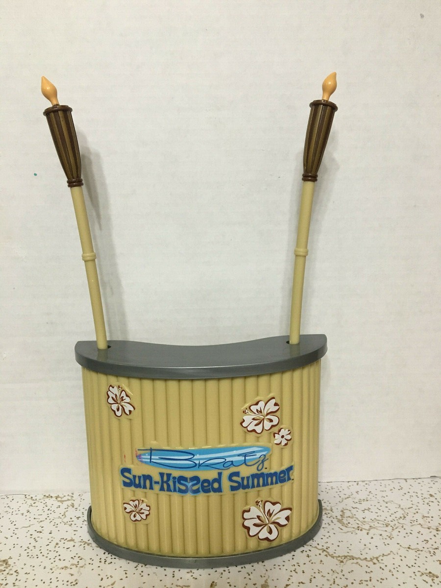 Barbie Doll My Scene Bratz Sun Kissed Summer Tiki Bar Torch