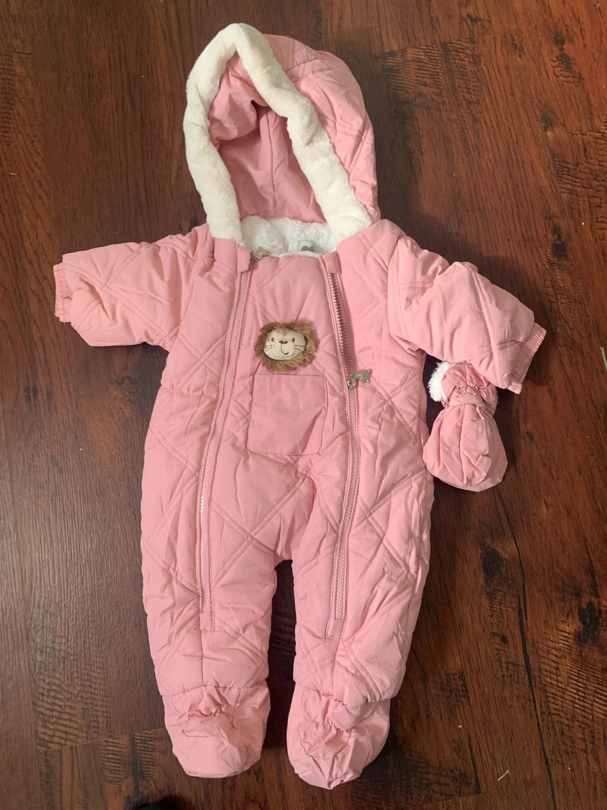 Mothers Baby Bear Snow Suit With Gloves 6-8 Months Pink Hoodie