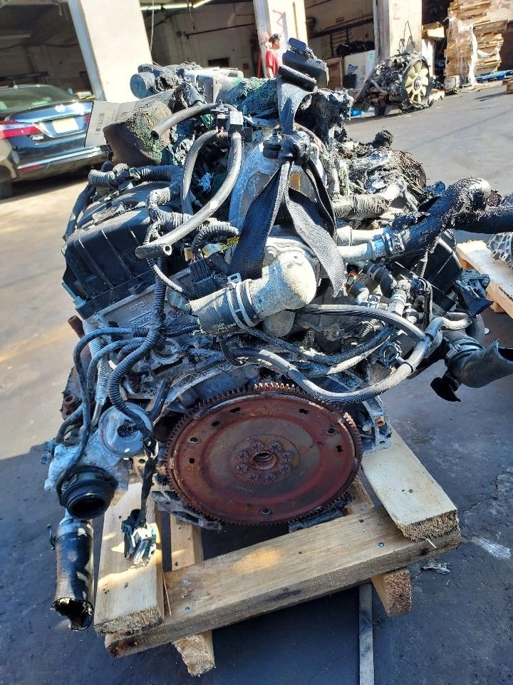 Used Engine Complete Assembly fits: 2019 Ford Explorer 3.5L w/turbo VIN T 8th di Foto 4 de 4