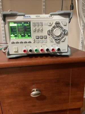 15540 Rigol DP832 Programmable DC power supply