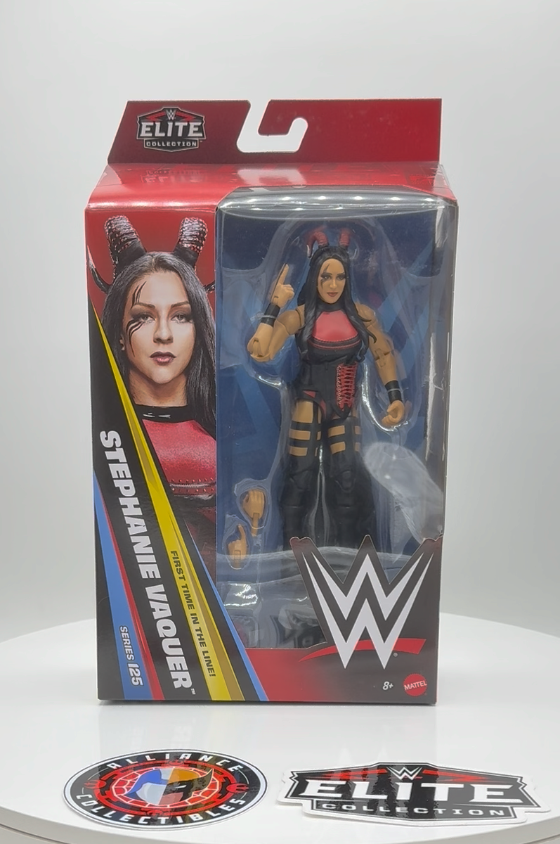 2026 WWE Elite 125 La Primera STEPHANIE VAQUER 6