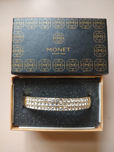 Monet Jewelry Gold Tone Women's Glass Bangle Bracelet ~ Gift Box Included ~ NEW