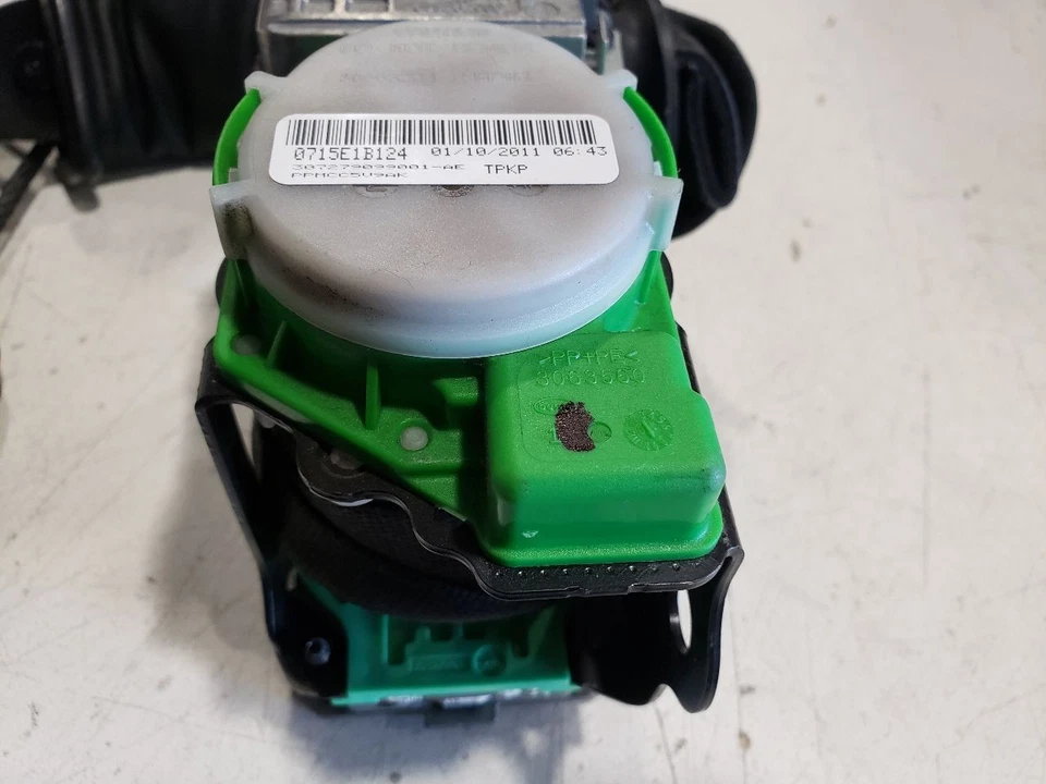 Left Front Seatbelt Retractor - 2011 SmartFor2 Auto Brabus Passion Conv - 08-16 - Image 2 of 4