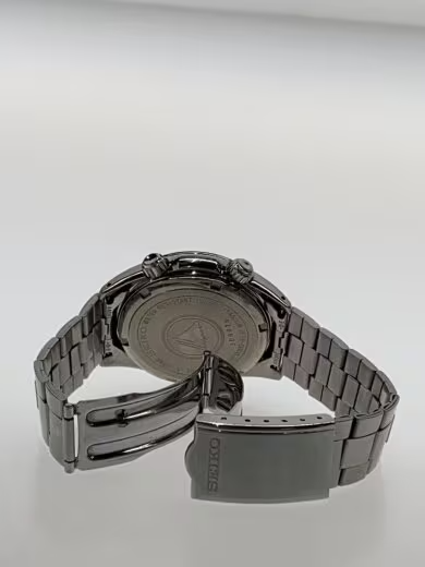 Seiko Alpinist 8F56-00D0 Titanium Quartz Men's Watch Ivory Dial