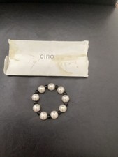 CIRO Cream & Black Beaded Stretch Costume Bracelet In Excellent Condition