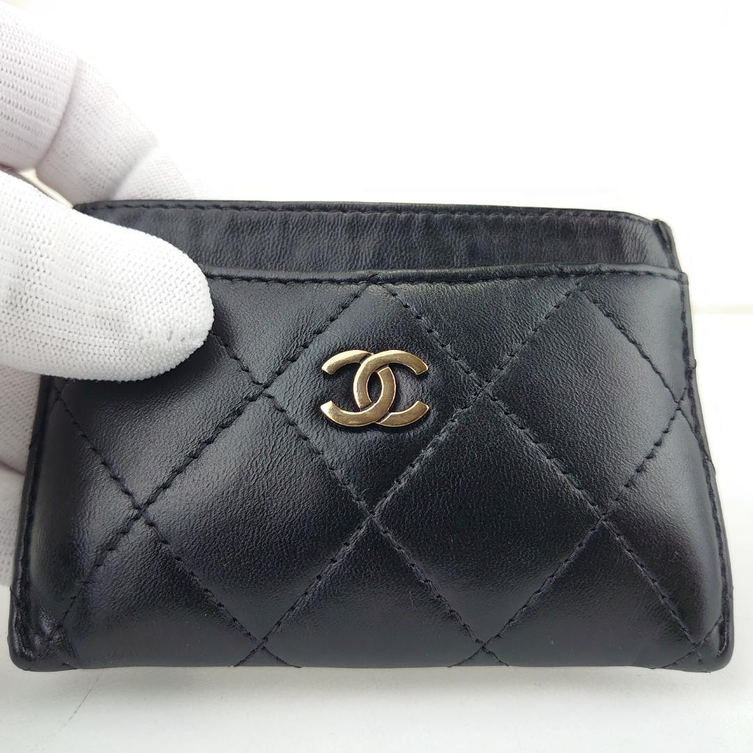 Chanel Matelasse Card Pass Case Lambskin thumbnail 13