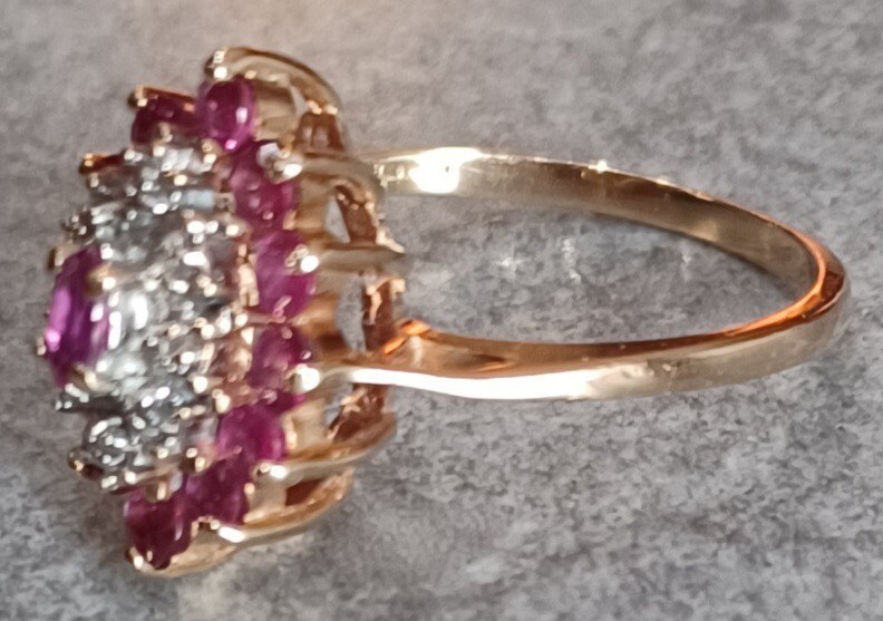 10kt. Solid Yellow Gold, Ruby & Diamond Ladies Ri… - image 3