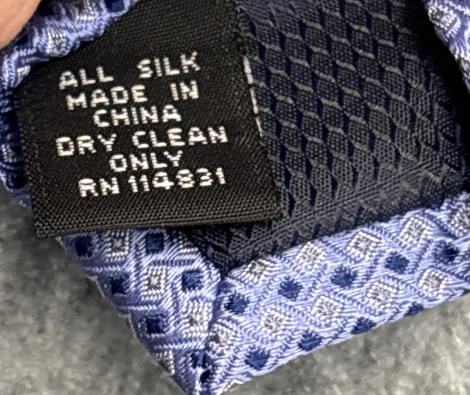 Corbata para hombre Paul Dione patrón azul 100 % seda 58" x 3,5" Foto 3 de 4