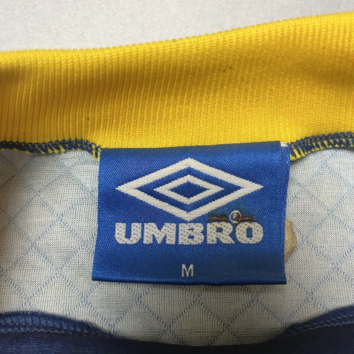 Vintage Umbro FAI Republic Of Ireland Goalkeeper Jersey Opel Vintage Umbro FAI Republic Of Ireland Goalkeeper Jersey Opel