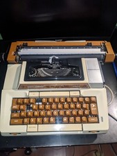 Smith Corona Coronamatic 2200 Electric Typewriter thumbnail