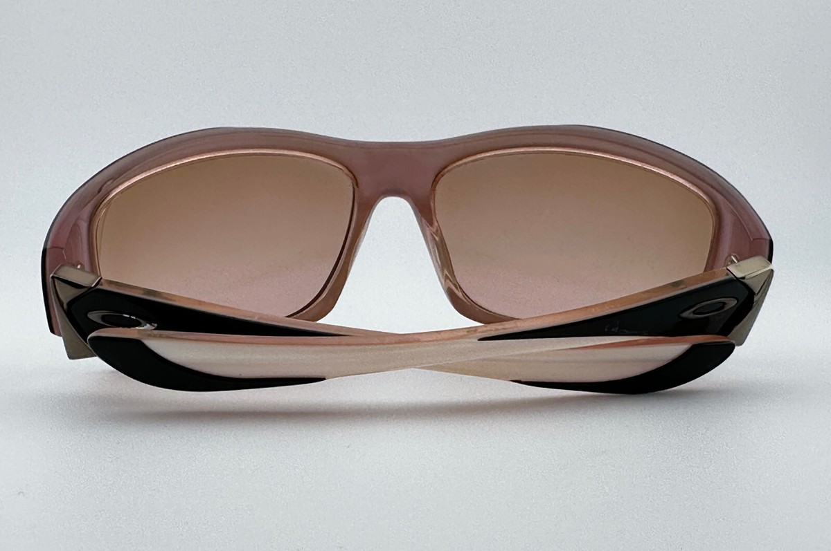 廃盤　OAKLEY Disobey sunglasses ブラウン VINTAGE Oakley Disobey 05-326 Women's Sunglasses, Pink Suede