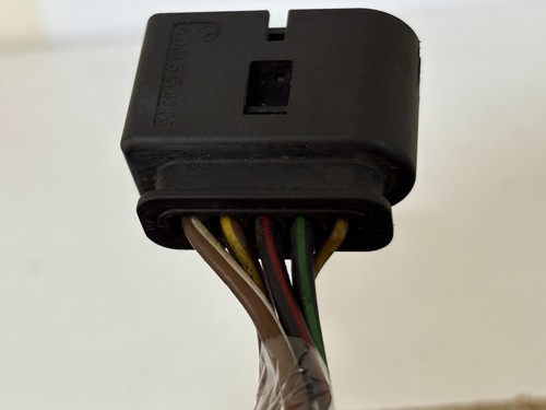 Genuine Mercedes-Benz Wiring Loom Harness Plug Connector A0245458226 Black 5-Pin - Picture 8 of 8