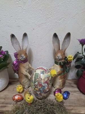 Antikes Osterhasen Paar Füll Box Candy Container mit Kiepe Pappmache alter