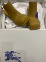 Burberry Rubber Highland Mules Manilla UK Size 4