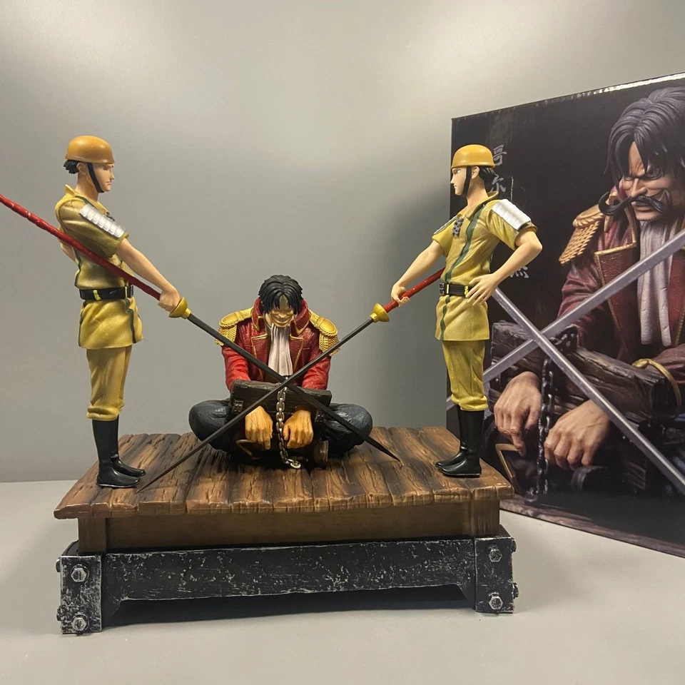 One Piece 🍈🏴‍☠️- Gol D Roger Action Figure - 26cm -  PVC Anime Figure  - Immagine 2 di 4