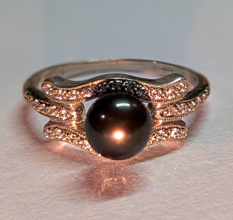 Sterling Silver Black Pearl and Pavé Diamond Accent Ring