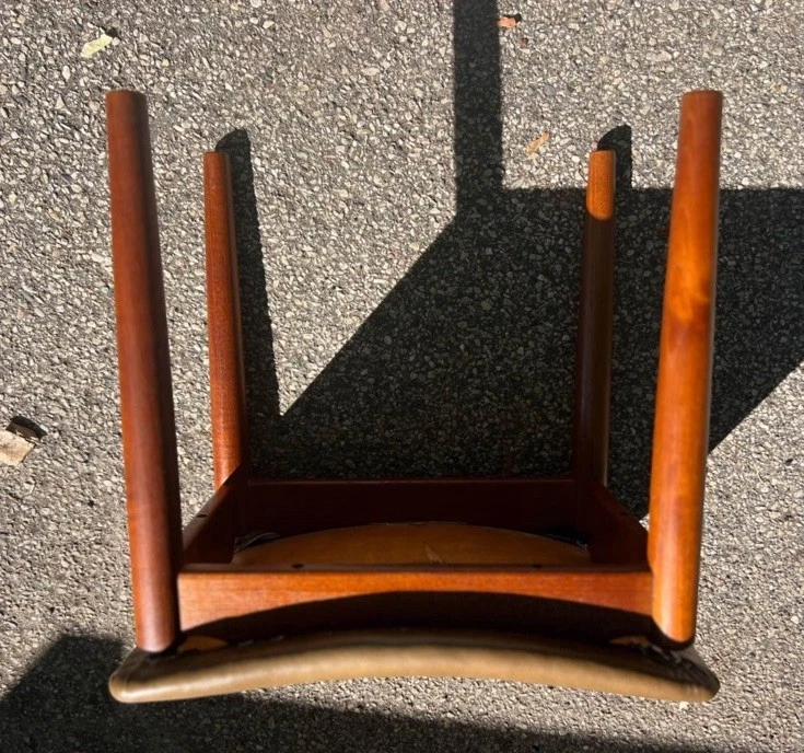 Banco taburete otomano sueco de teca moderno danés de colección Nils Jonnson restaurado Foto 4 de 4