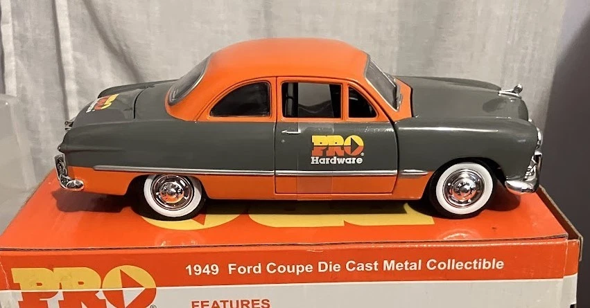 1999 PRO HARDWARE 1949 FORD COUPE DIE CAST CAR NEW IN BOX - Image 3 of 4
