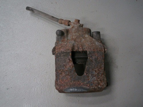 Bremssattel Vorne Rechts VW Golf 1.4 1 J 2538667