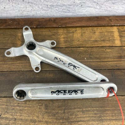 Race Face Turbine Crank Set 175 mm 4 Arm 104 Triple Spline 90s MTB