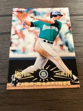 1995 Topps Stadium Club Virtual Reality Baseball Card #115 Tino Martinez (Q2)