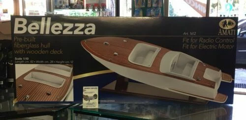 Modellini statici di barche, navi, imbarcazioni in resina Scala 1:10