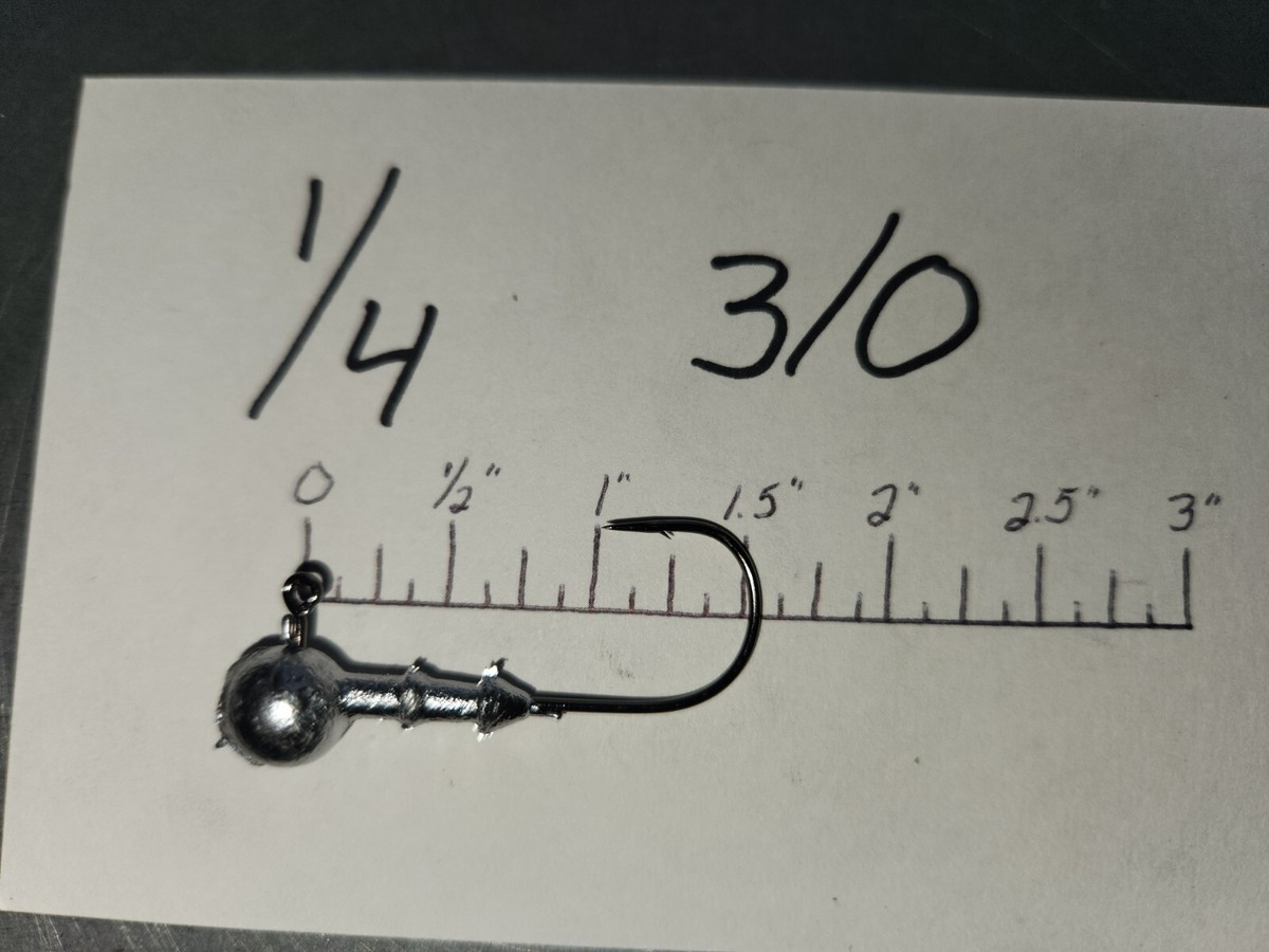 20 Pack 1/4oz Round Head Fishing Jigs With Mustad BLN 32746 Hooks - Choose Your Hook Size (#2 To 4/0) 9 thumbnail image