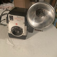 vintage kodak brownie camera Bulls Eye With Flash
