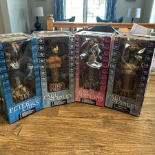 Mcfarlane Toys 2002 Kiss Statues. Bust Statues. Boxes Are Rough