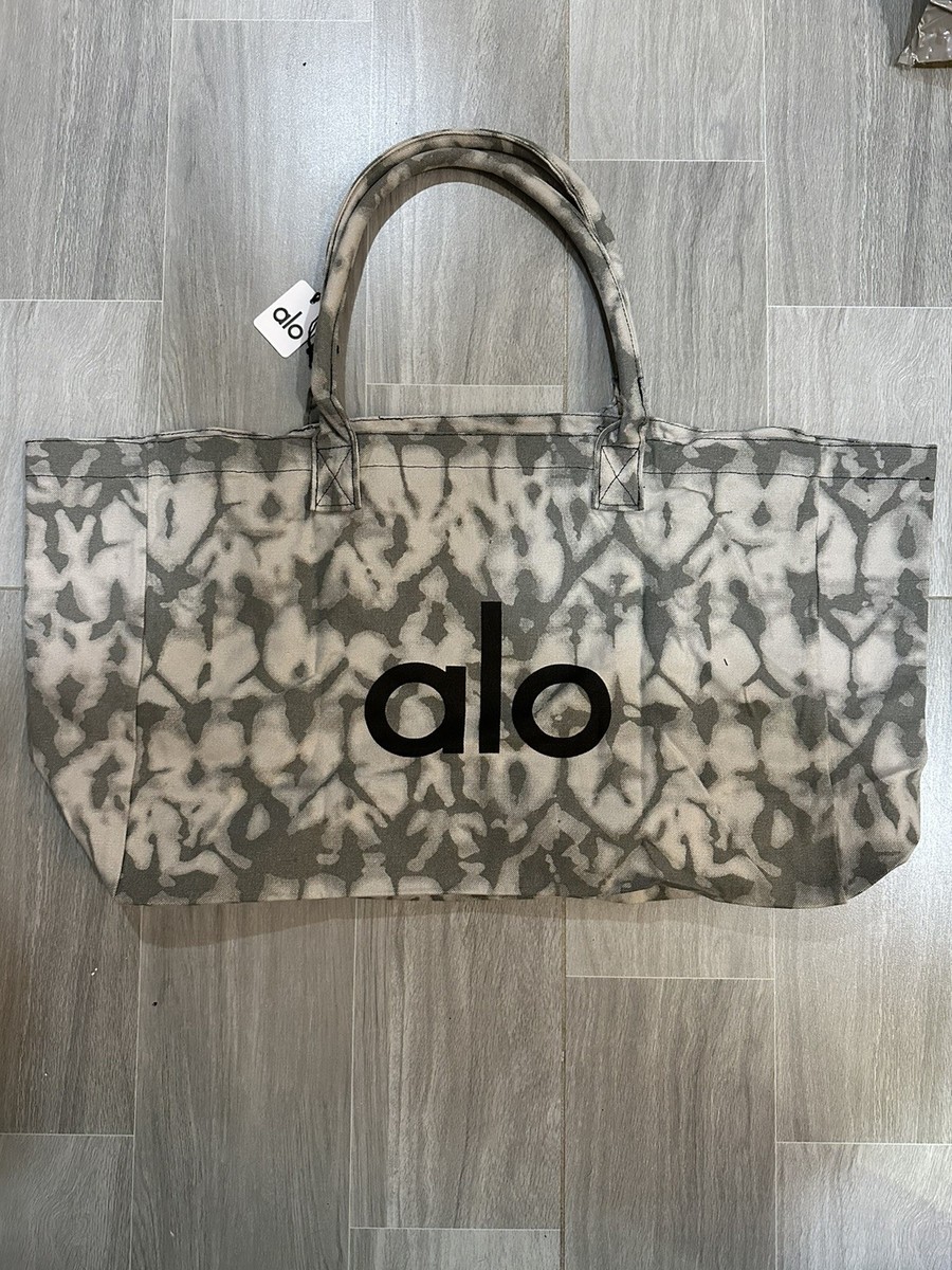 Alo Yoga Tote Bag Large Gray Canvas Tie Dye - Beach / Gym Bag