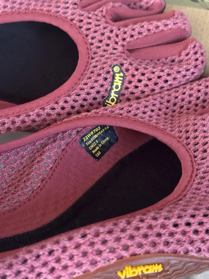 Vibram FiveFingers Vi-B Eco Burgundy Women’s Size 38 23W8702 - Image 4 of 4
