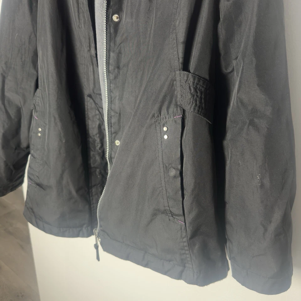 Jacket Size Large Women's Athletech Reversible Black / Grey - Image 3 of 4