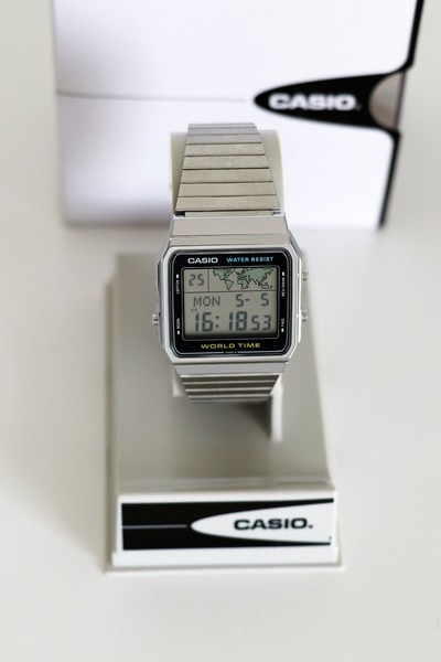 Casio A300U World Time Digital Watch 643 Very Good Condition – Fully Functional