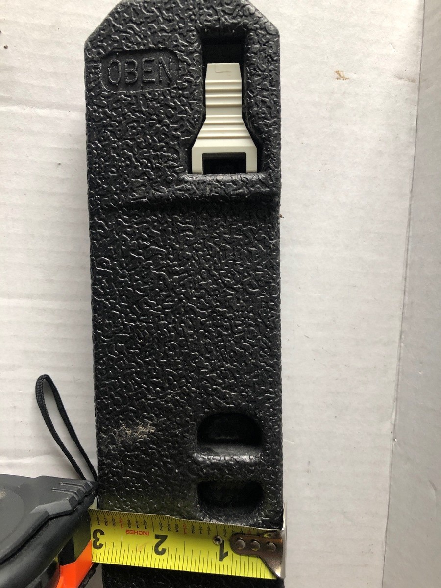 01-07 Mercedes W203 C230 TRUNK DRIVER/LEFT FUSE BOX RELAY COVER.