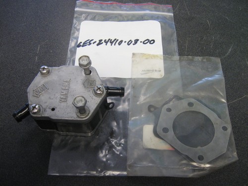 Yamaha Outboard 6E5-24410-03-00 Fuel Pump and Repair Kit BIN0265 - Picture 2 of 8