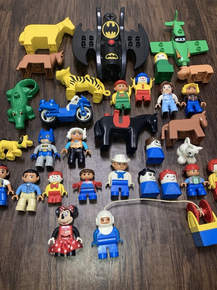 LEGO DUPLO Figures Animals Vehicles Lot of 31 Toy Minifigures (w Sea Diver) - Image 3 of 4