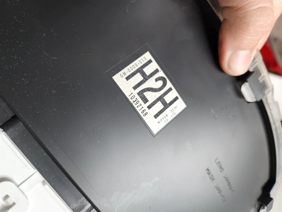 05-07 Corvette C6 Instrument Cluster Assembly 13092168 GM Used H2H - Изображение 3 из 4