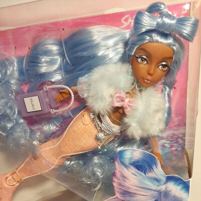 Mermaze Mermaidz Color Change Shellnelle Mermaid Fashion Doll with Accessories