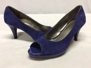 bandolino blue shoes