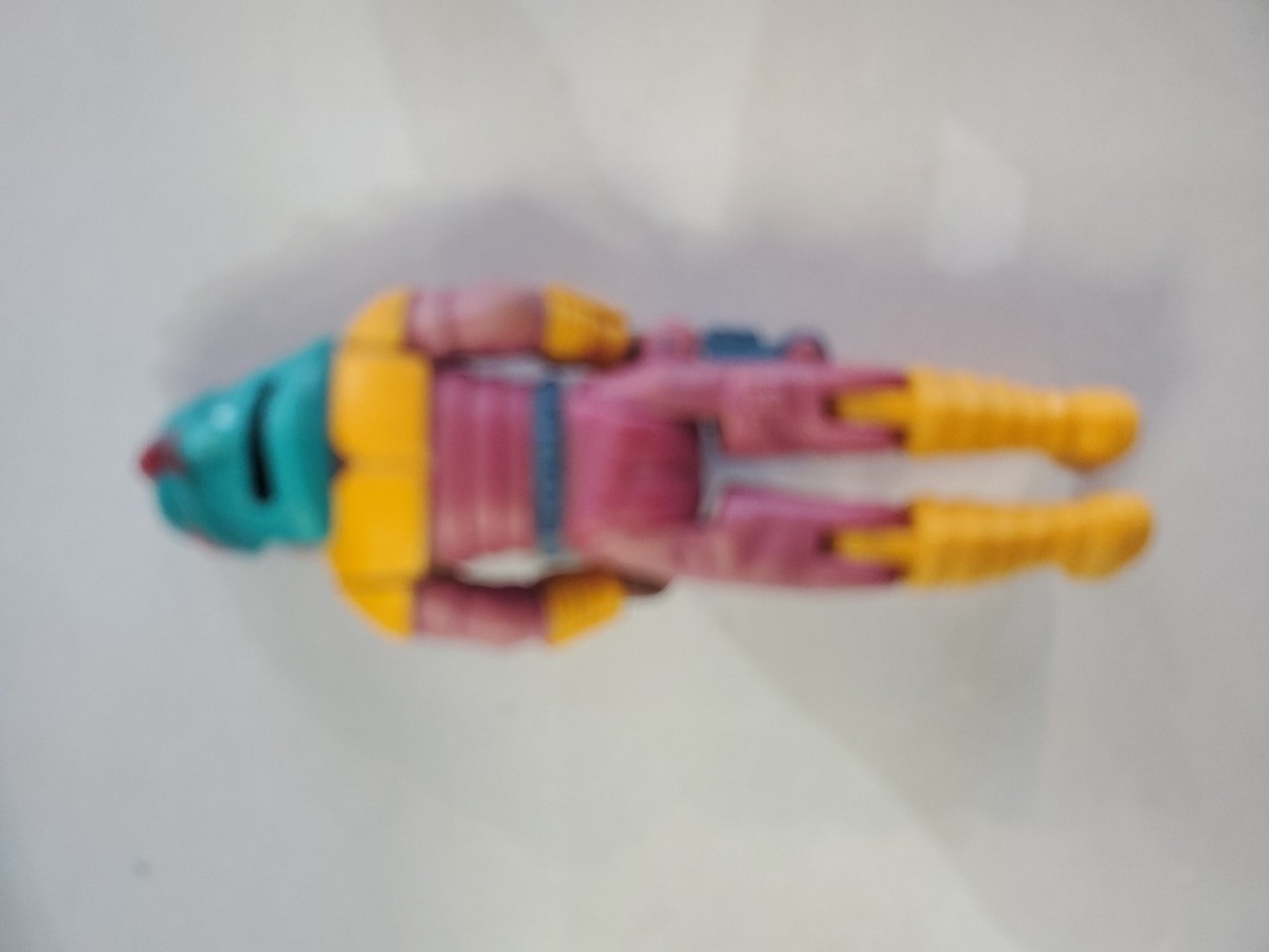 Vintage 1986 Kenner MASK Hurricane with Hondo MacLean No Mask Or